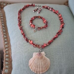 Pink Mother Of Pearl & Shell Natural 3 Piece Set